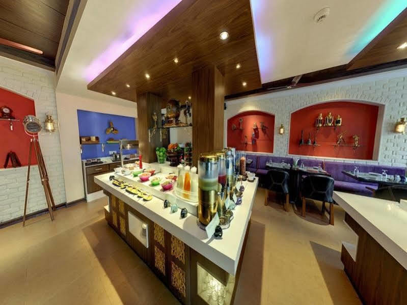Fenicia Riverside Resort Betul  エクステリア 写真